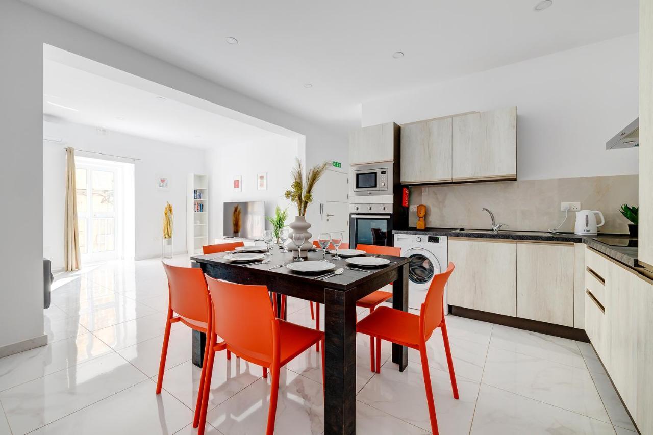 Modern Family Holiday Retreat In Gzira Sliema Exterior photo