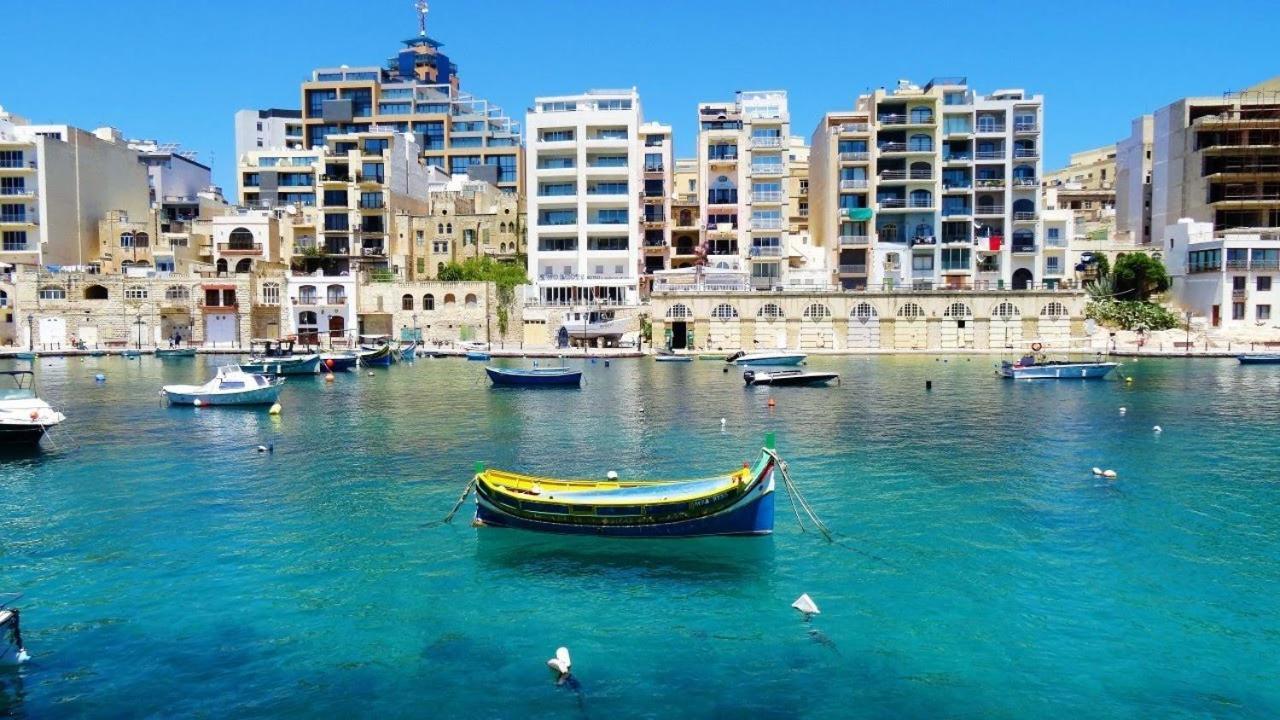 Modern Family Holiday Retreat In Gzira Sliema Exterior photo